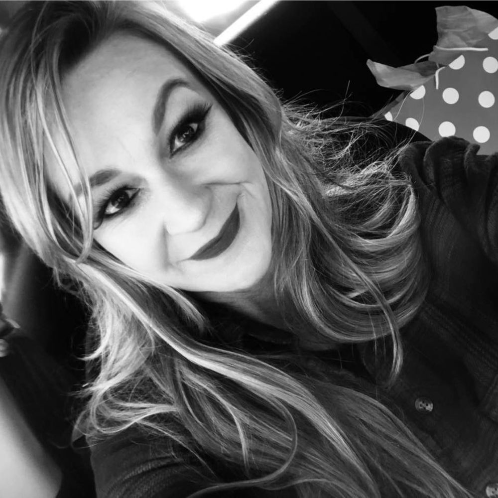 Meet your Posher, Angie